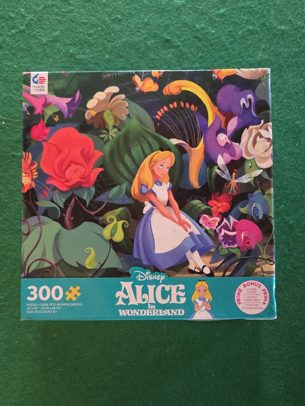 Disney Alice in Wonderland Puzzle - Blue, Green, Red, Purple